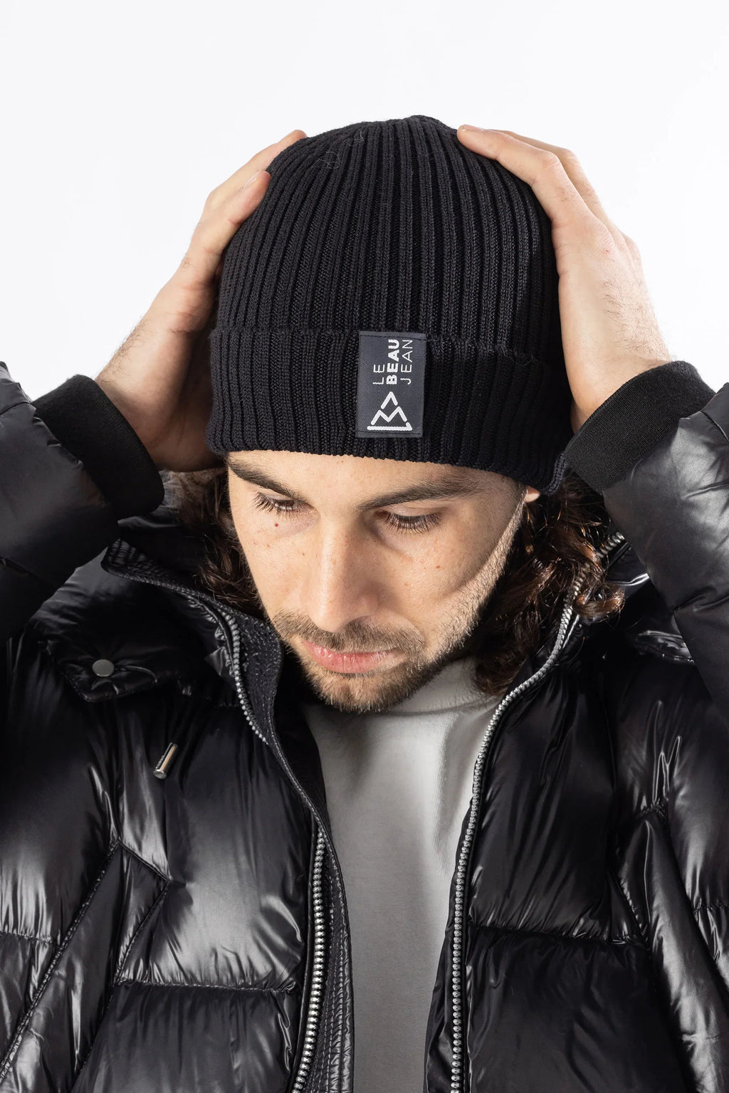 Bonnet en laine — Noir